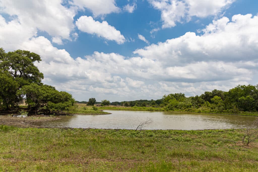 000 CR 240, Hallettsville, TX 77964 — public listing photo 2