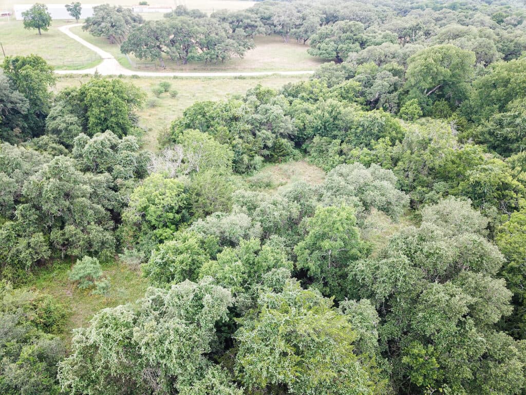 000 CR 240, Hallettsville, TX 77964 — public listing photo 24