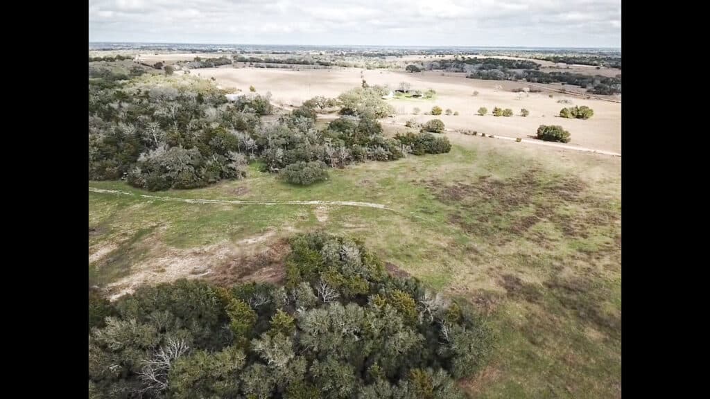 000 CR 387, Hallettsville, Texas — public listing photo 21