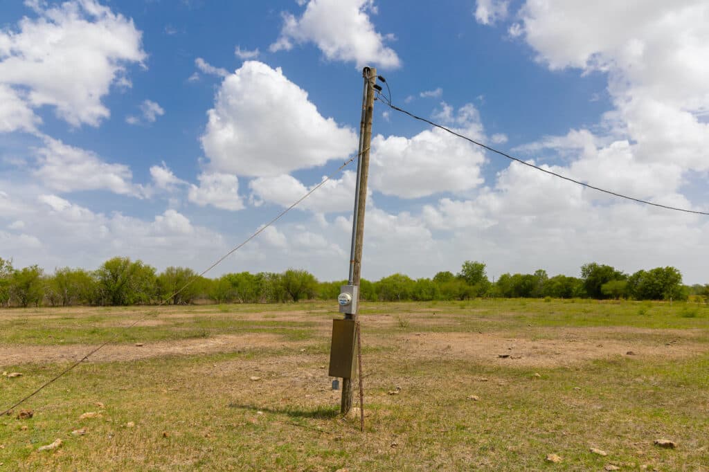 000 FM 2043, Goliad TX — public listing photo 17