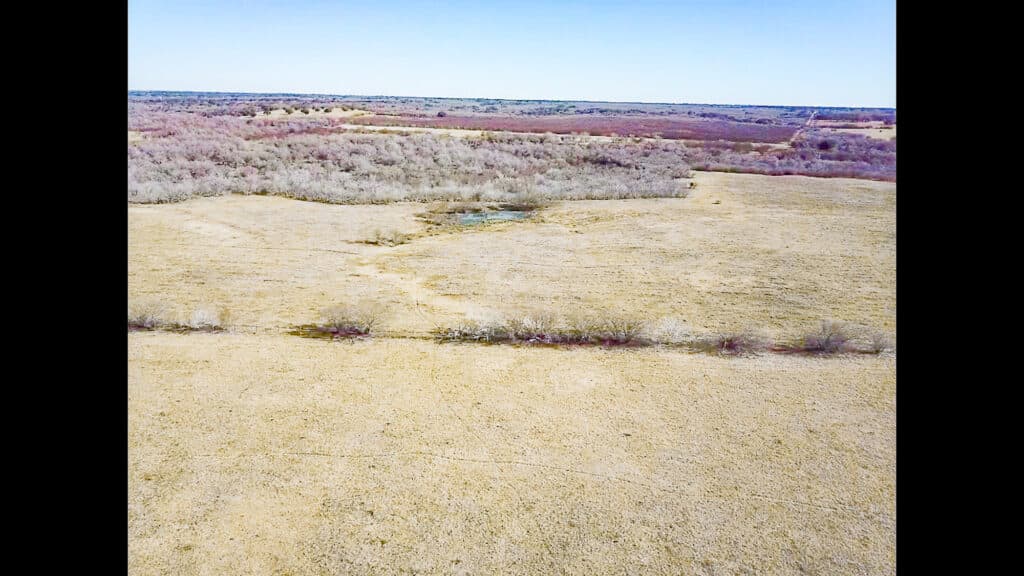 000 FM 2043, Goliad TX — public listing photo 39