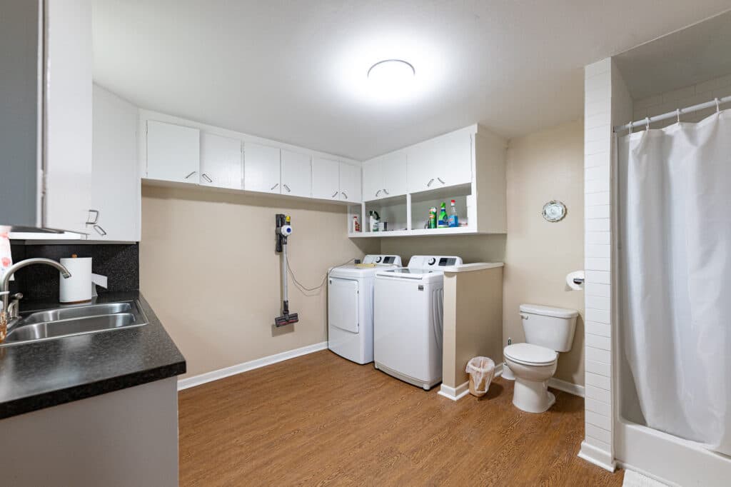 1024 S. State Highway 95, Shiner — public listing photo 12