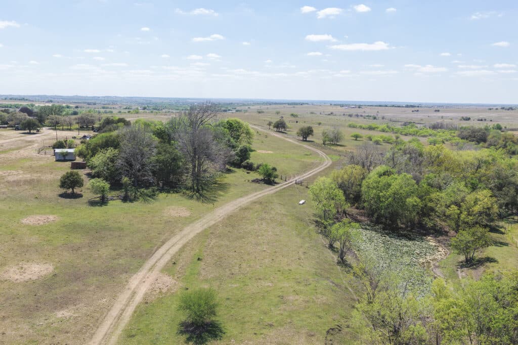 1037 CR 340, Shiner, TX 77984 — public listing photo 23
