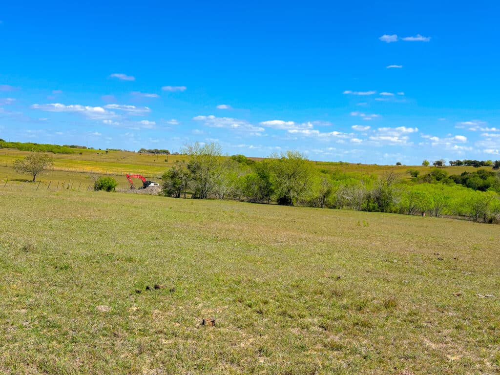 1037 CR 340, Shiner, TX 77984 — public listing photo 34