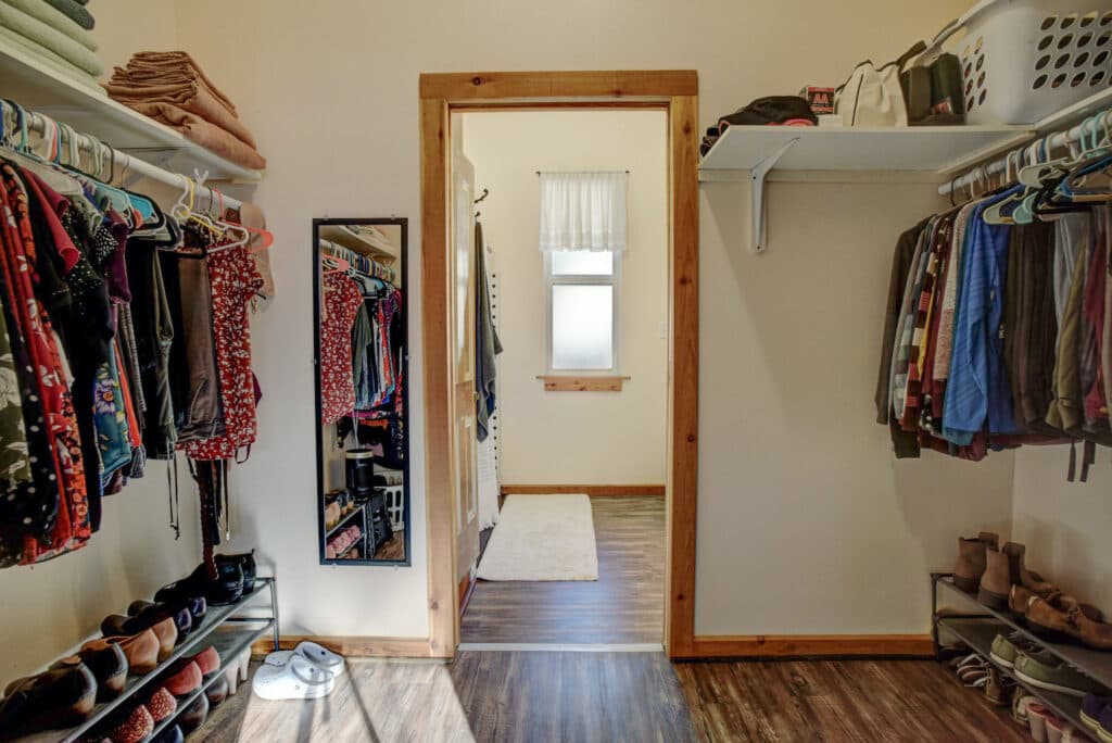 104 Coke Street, Yoakum — public listing photo 21