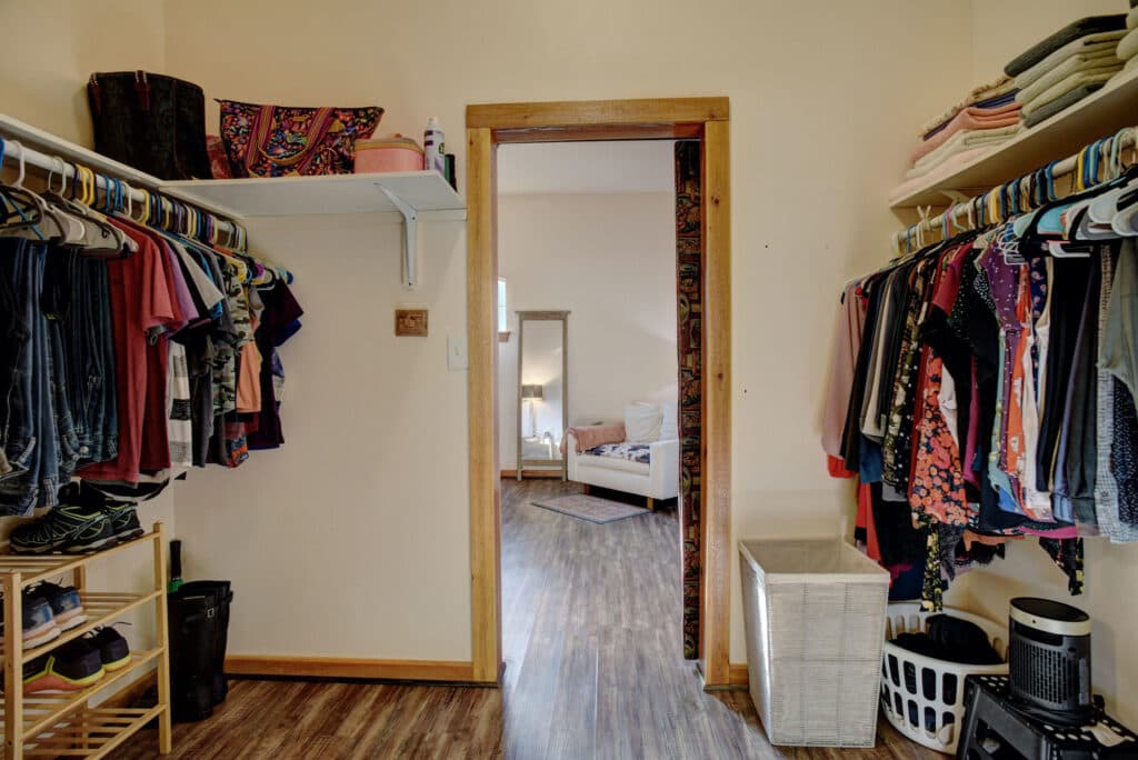 104 Coke Street, Yoakum — public listing photo 22