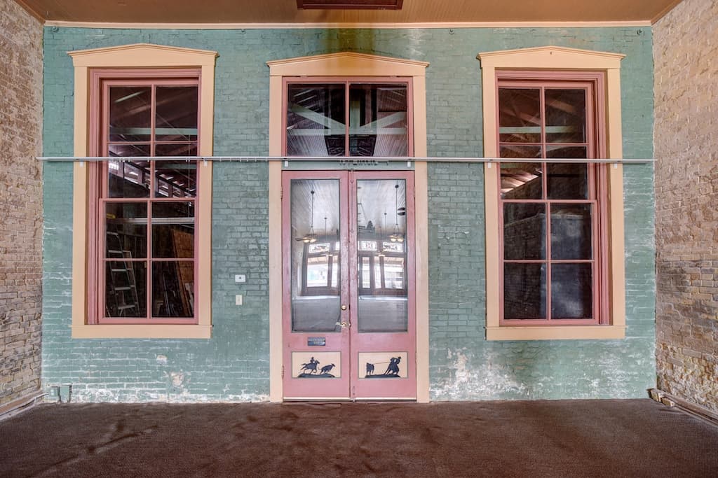 105 E. 7th Street — public listing photo 14