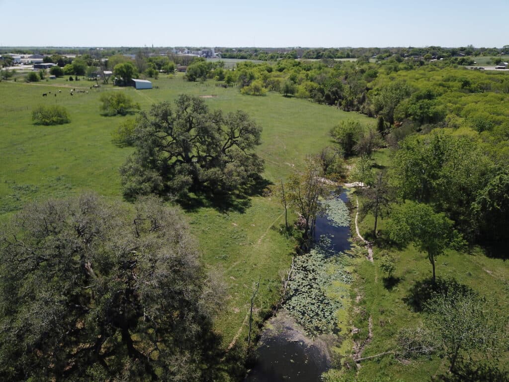 1102 FM 3435, Shiner — public listing photo 7