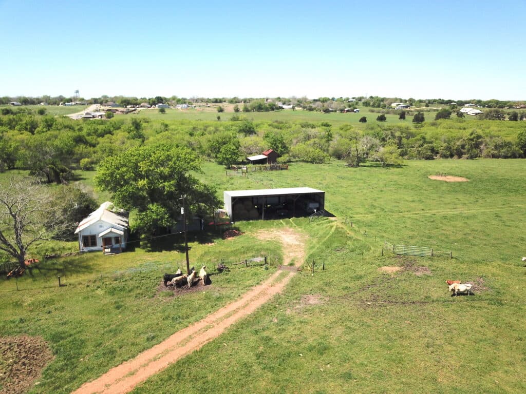 1102 FM 3435, Shiner — public listing photo 22