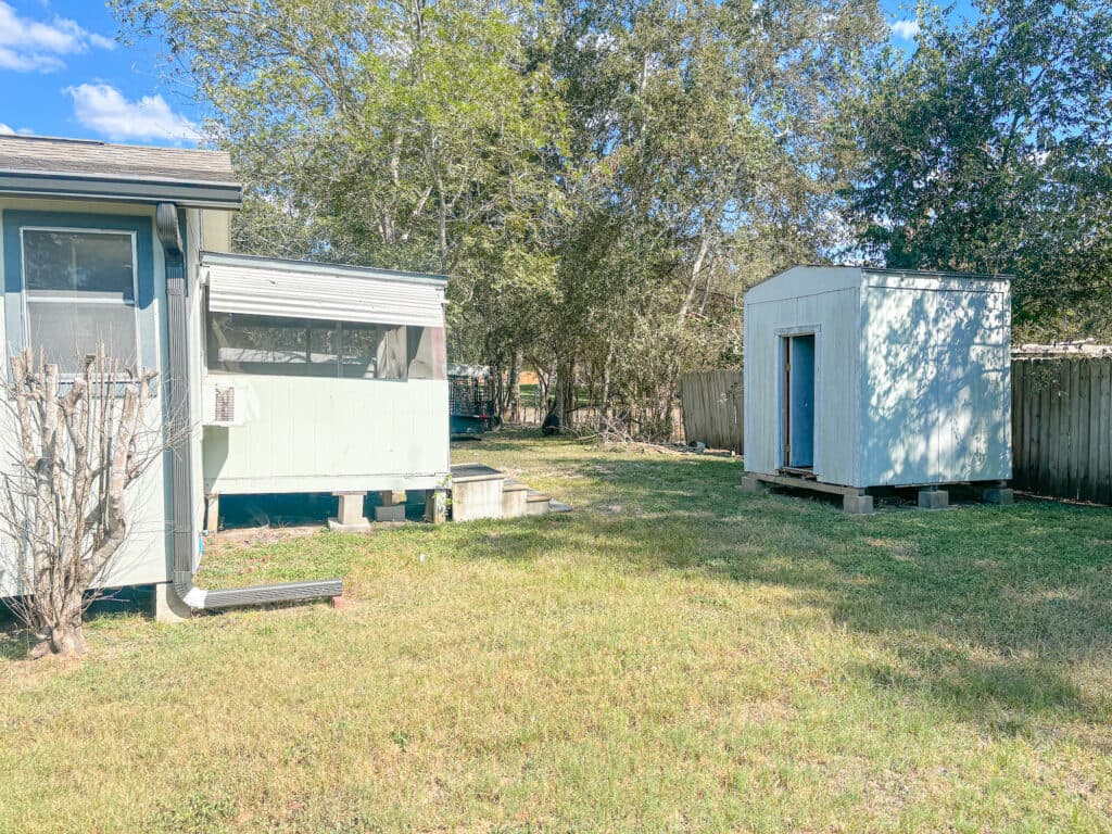111 W. Park St., Hallettsville — public listing photo 14