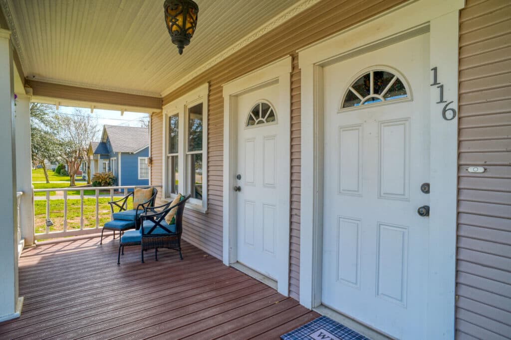 116 S. Ave. E — public listing photo 5