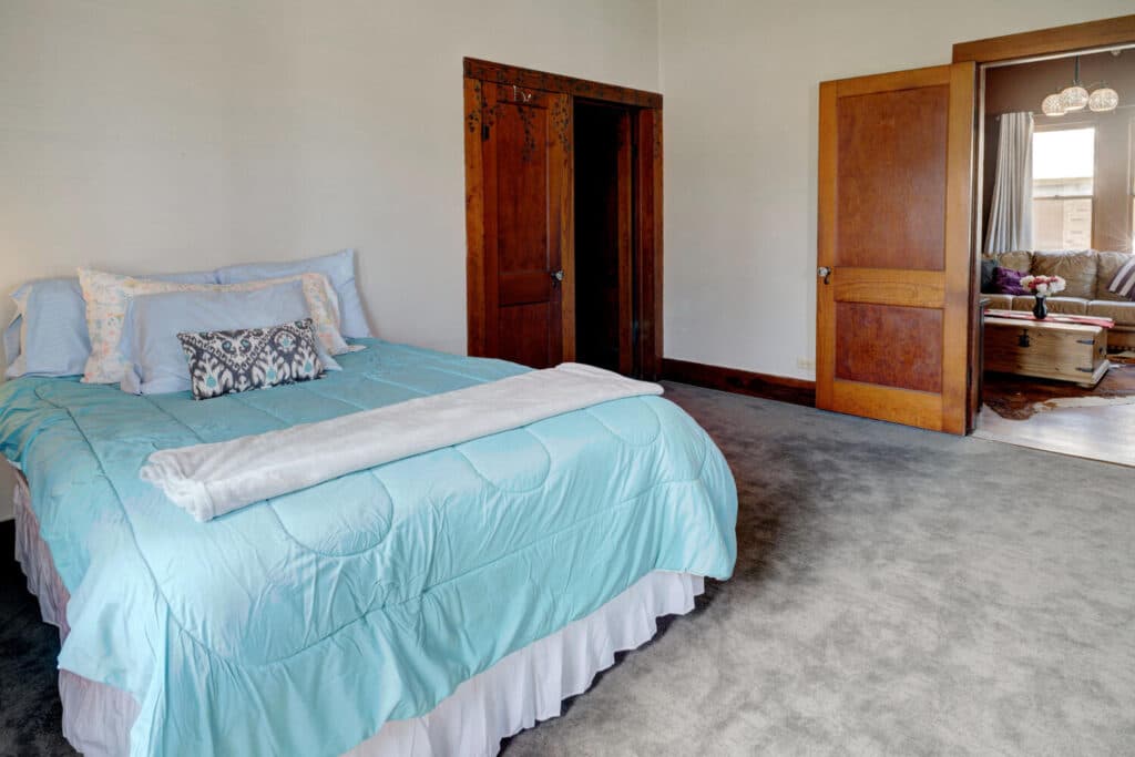 116 S. Ave. E — public listing photo 26