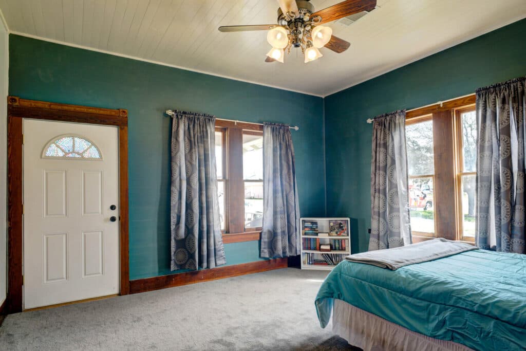 116 S. Ave. E — public listing photo 27