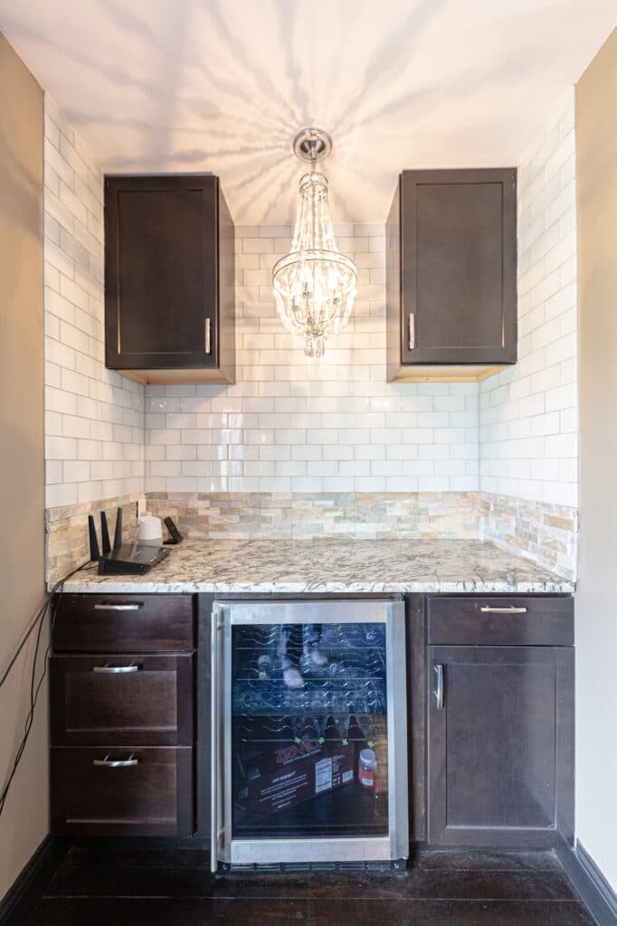 1218 N Ave C, Shiner — public listing photo 7