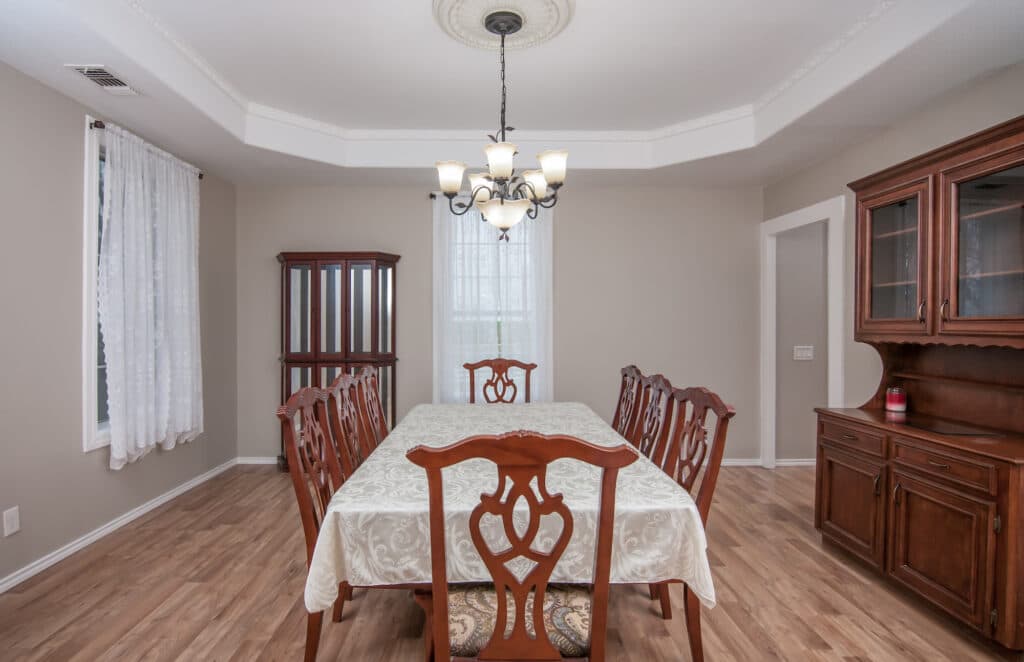 13634 FM 340, Shiner TX 77984 — public listing photo 8