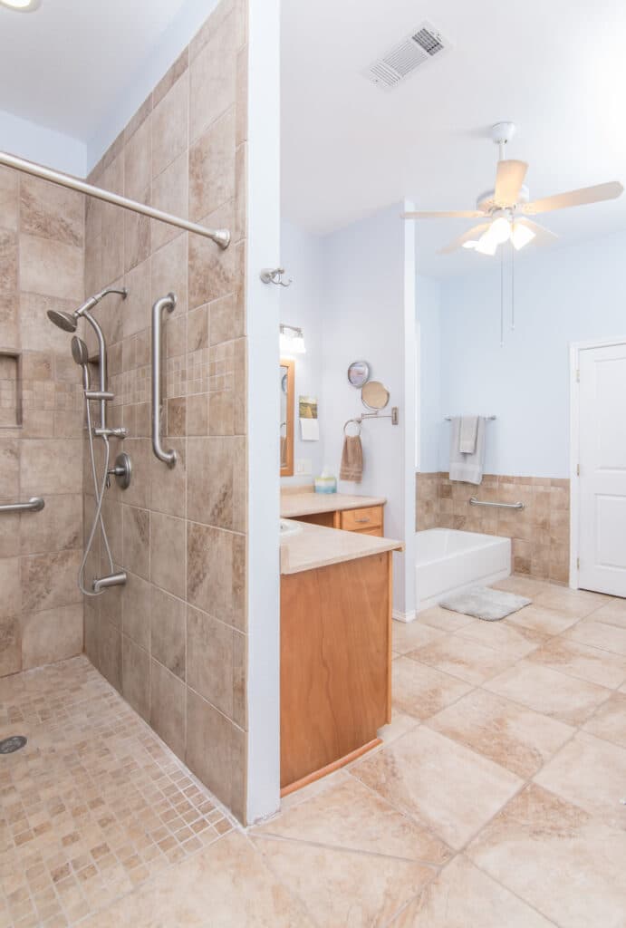13634 FM 340, Shiner TX 77984 — public listing photo 24
