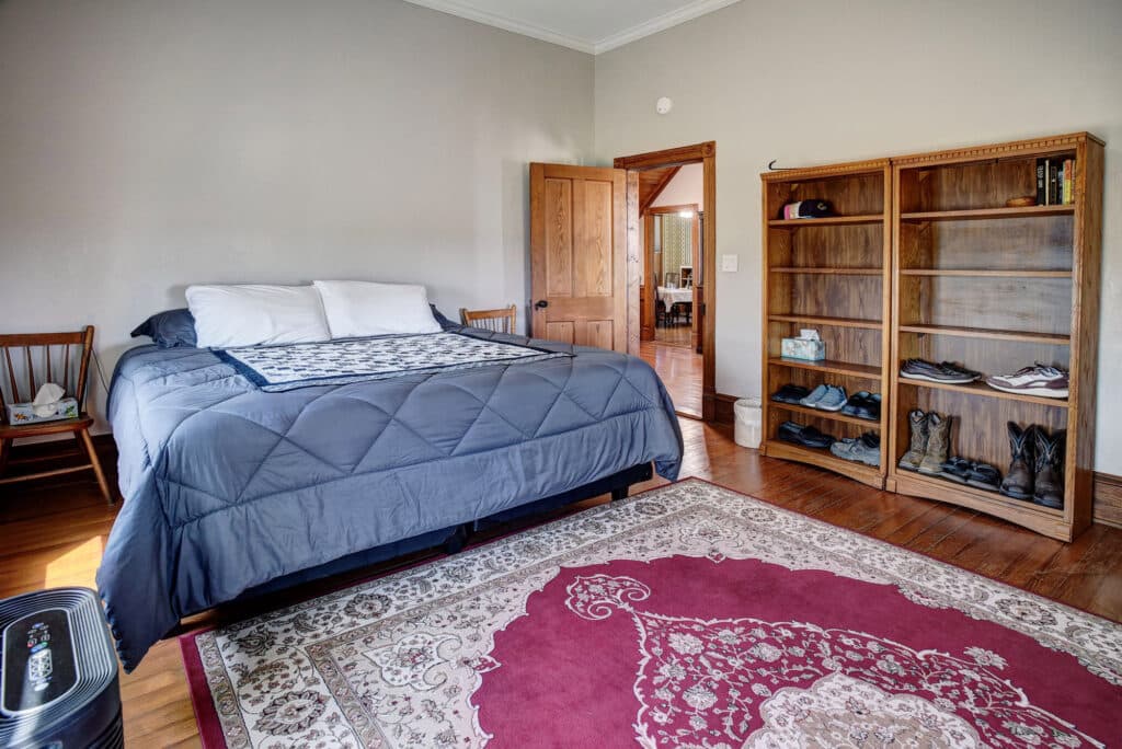 1370 County Road 353, Shiner — public listing photo 20