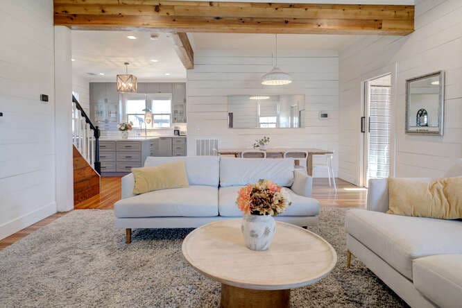 1415 Avenue E — public listing photo 6