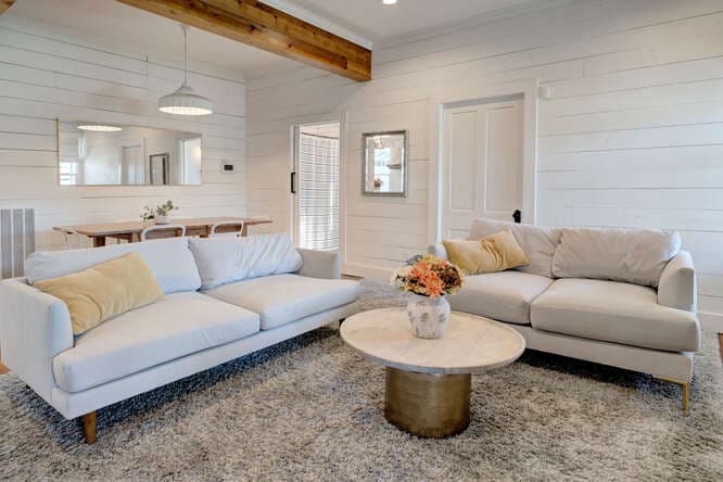 1415 Avenue E — public listing photo 7