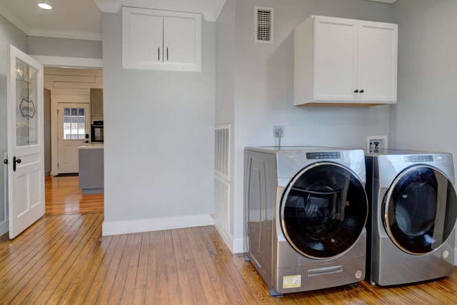 1415 Avenue E — public listing photo 29