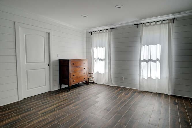 1415 Avenue E — public listing photo 36