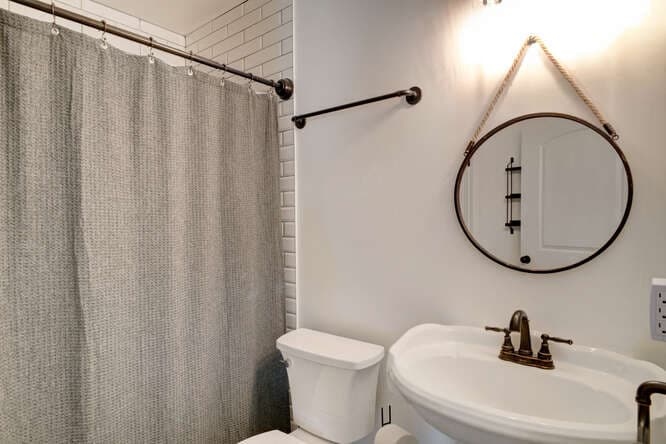 1415 Avenue E — public listing photo 37