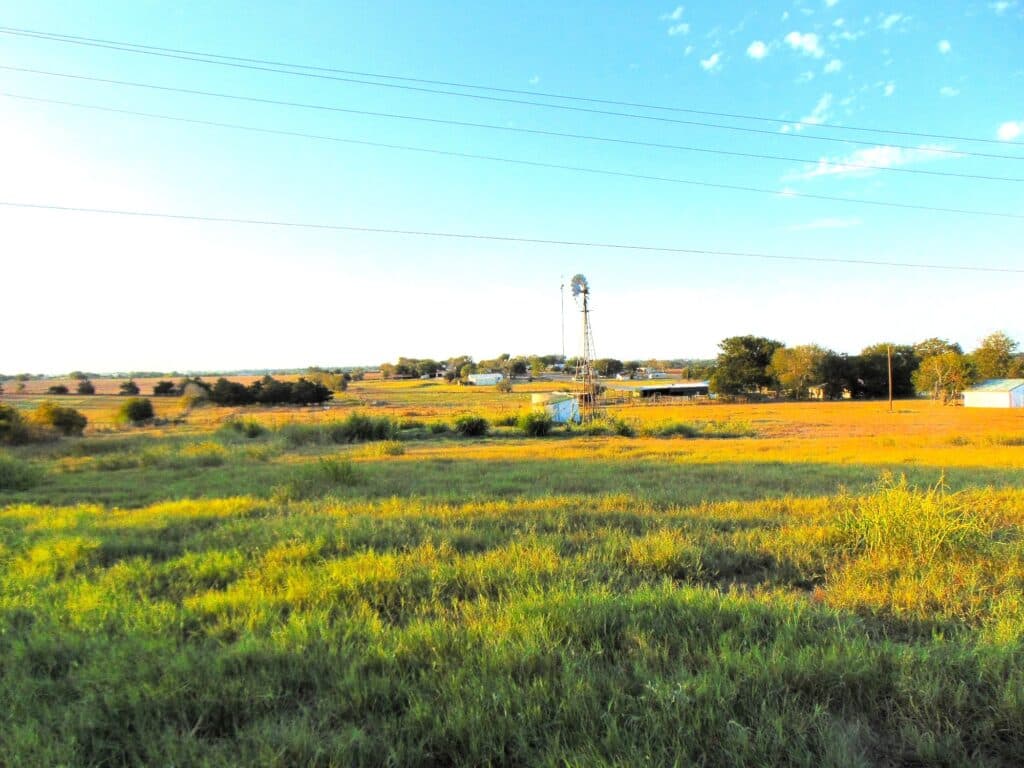 1462 State Hwy 95 S, Shiner — public listing photo 6
