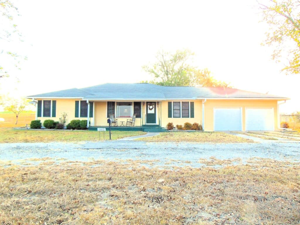 1462 State Hwy 95 S, Shiner — public listing photo 12