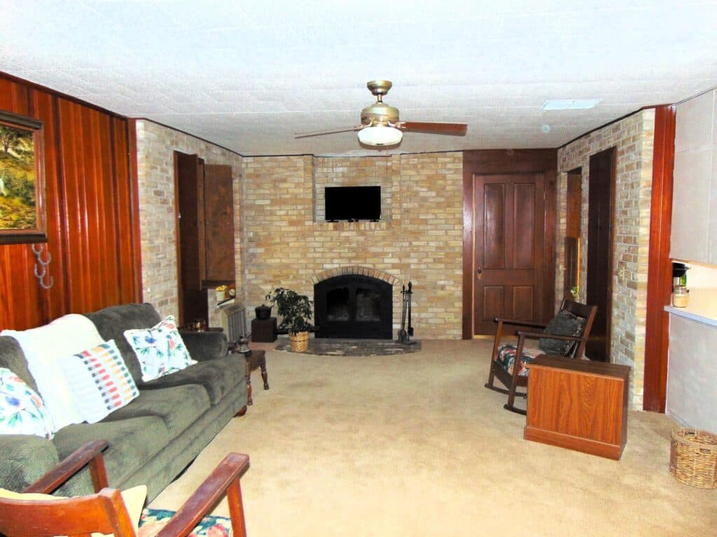 1462 State Hwy 95 S, Shiner — public listing photo 23