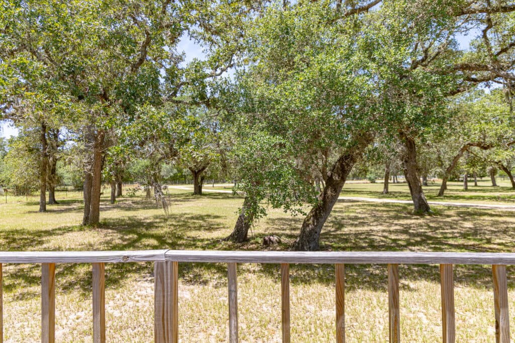 14751 FM 530, Hallettsville TX 77964 — public listing photo 7