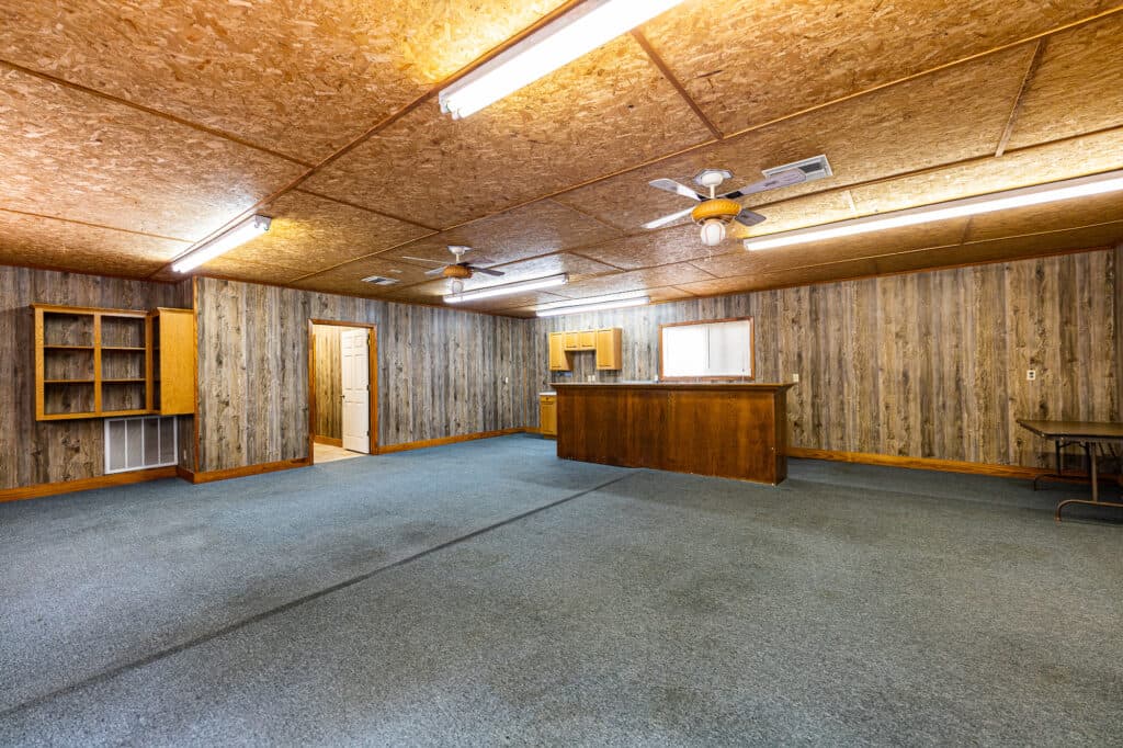 1709 Cody Dr., Shiner — public listing photo 25