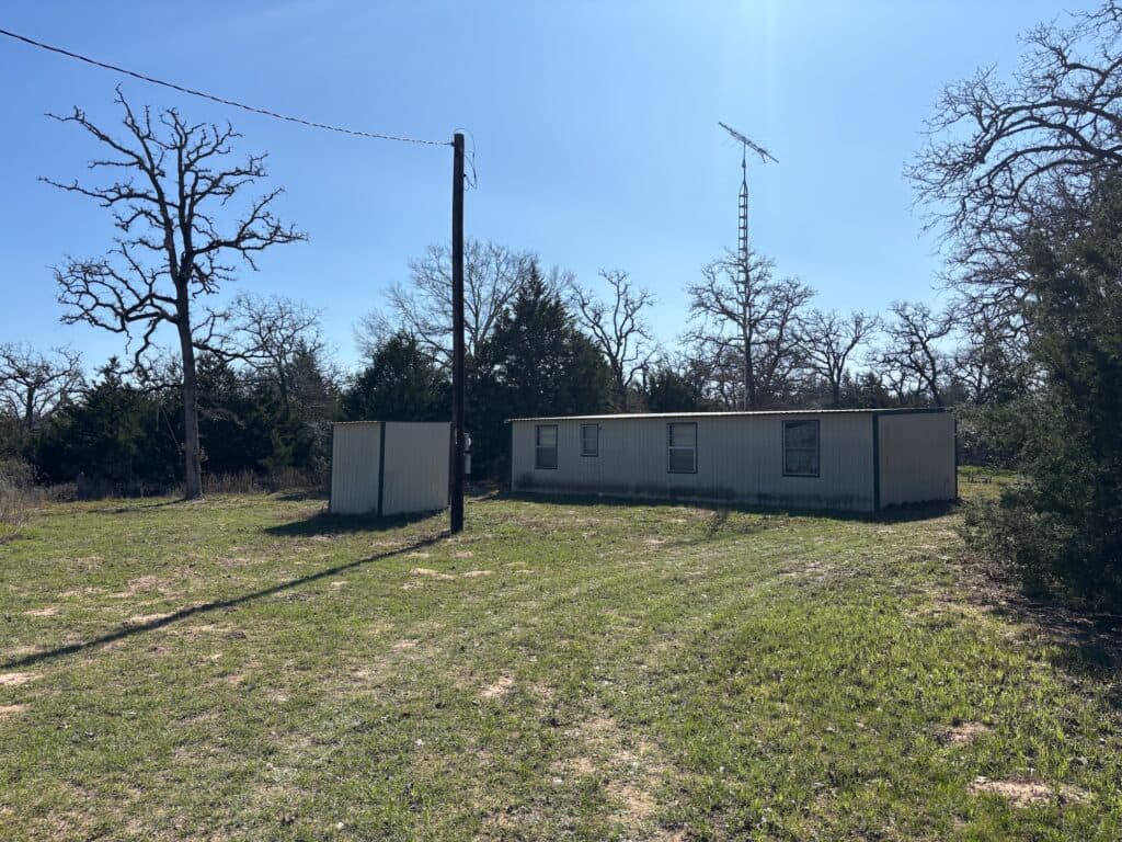 1873 CR 136A, Hallettsville, TX 77964 — public listing photo 6