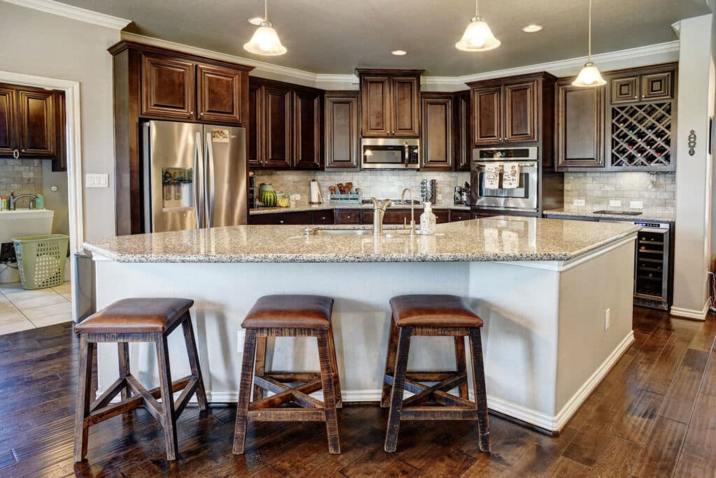 1940 CR 335, Shiner Tx 77984 — public listing photo 8