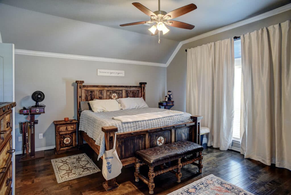 1940 CR 335, Shiner Tx 77984 — public listing photo 12