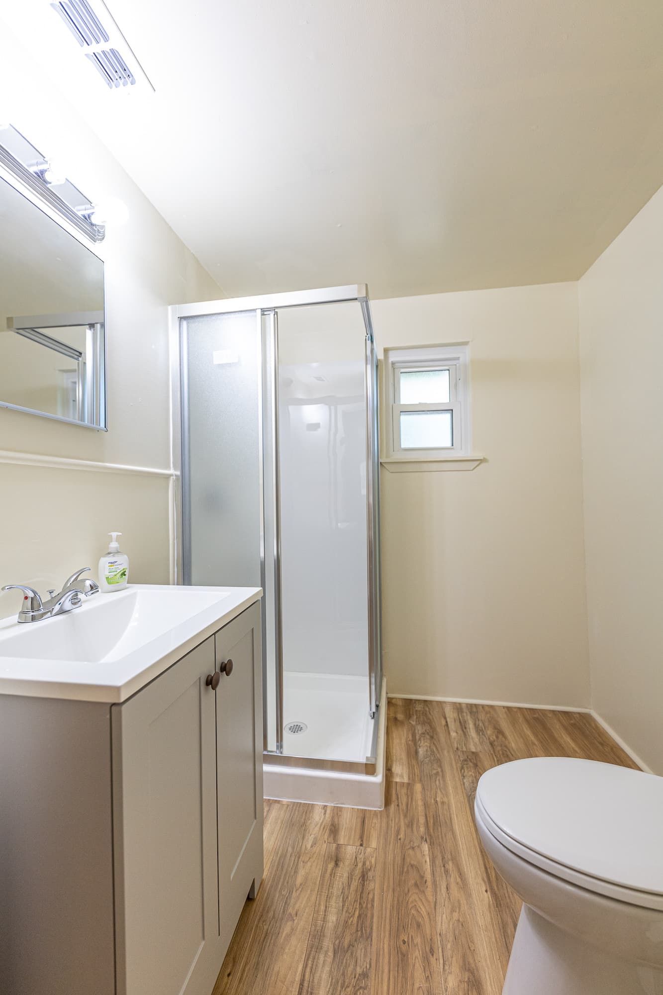 200 Bowie St., Hallettsville — public listing photo 14