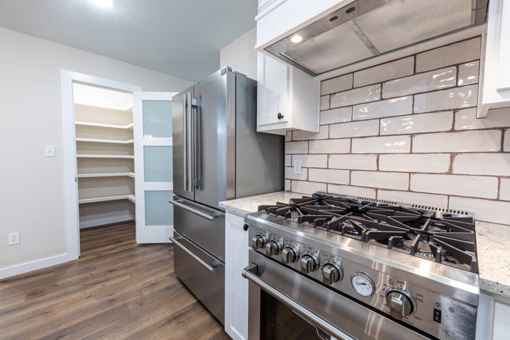 203 W. Bozka, St, Shiner TX 77984 — public listing photo 4