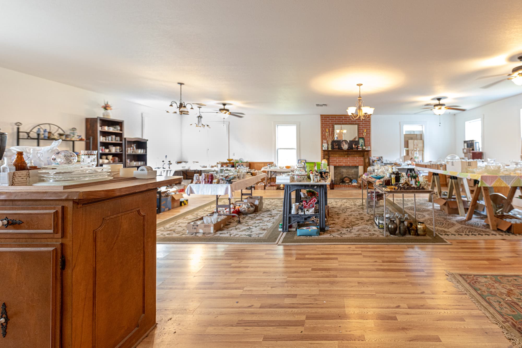 204 Ave F, Shiner TX 77984 — public listing photo 7