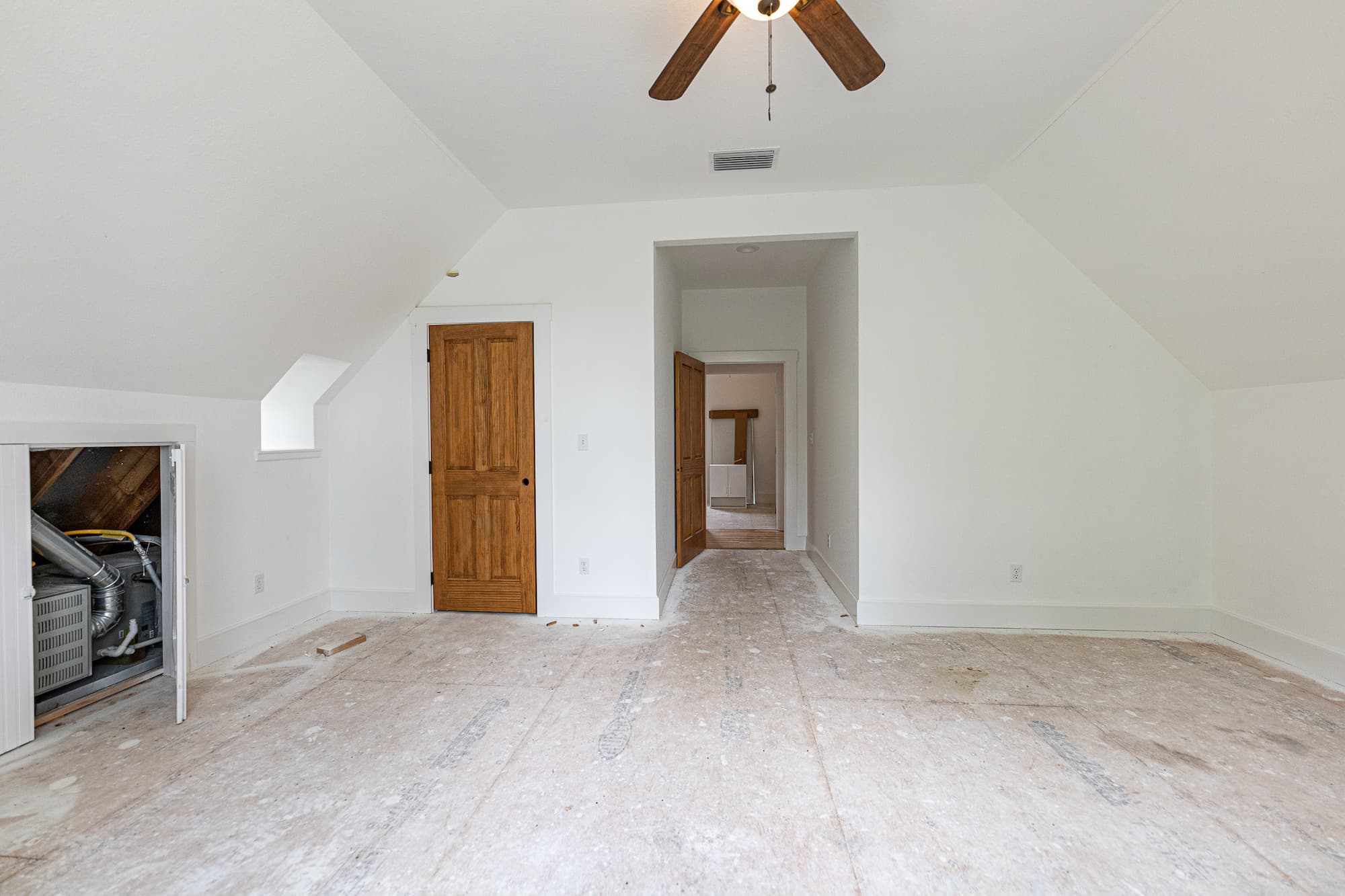 204 Ave F, Shiner TX 77984 — public listing photo 18
