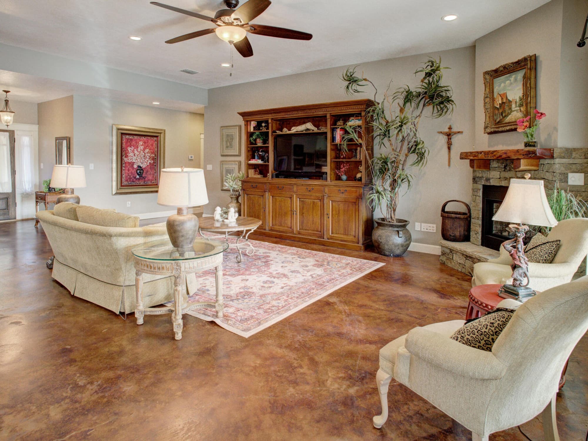 205 S Avenue D, Shiner — public listing photo 6