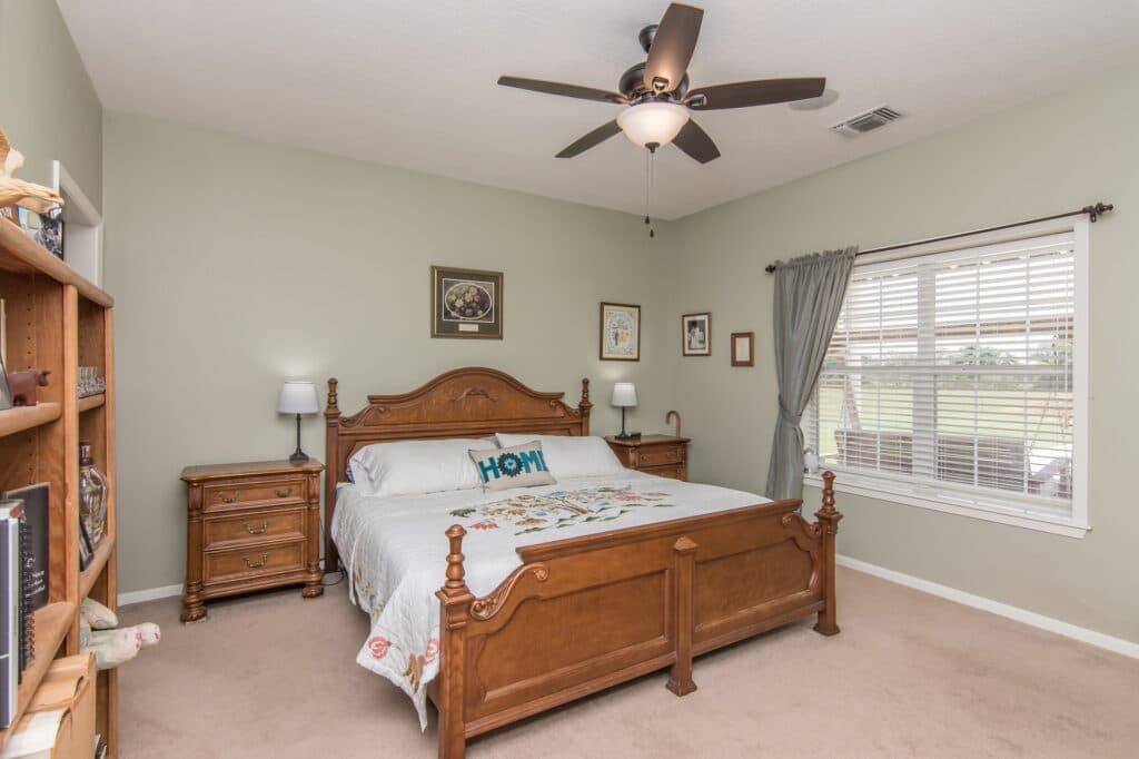 211 CR 317, Yoakum — public listing photo 13