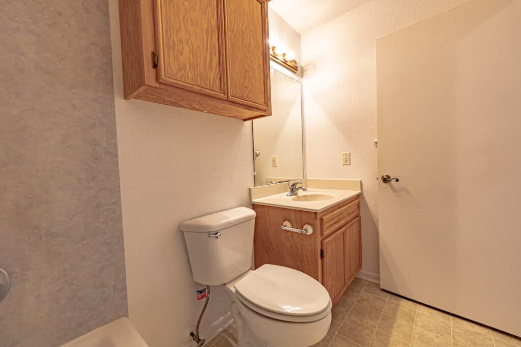 216 Montana Dr., Shiner Texas — public listing photo 16