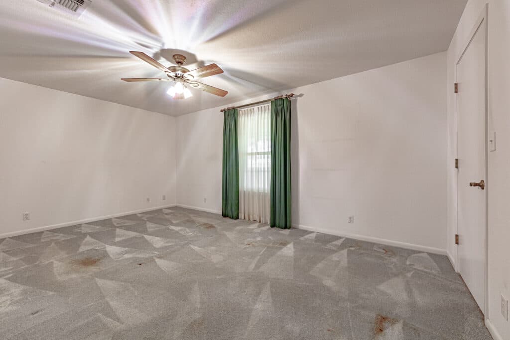 216 Montana Dr., Shiner Texas — public listing photo 18