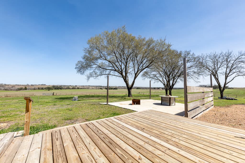 2168 CR 320, Shiner, TX 77984 — public listing photo 14
