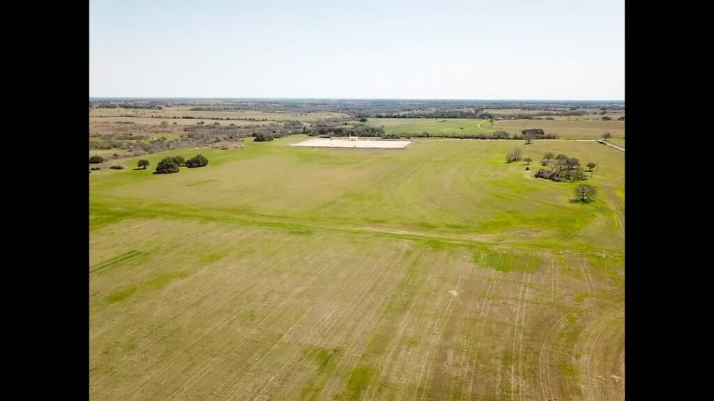 2168 CR 320, Shiner, TX 77984 — public listing photo 18