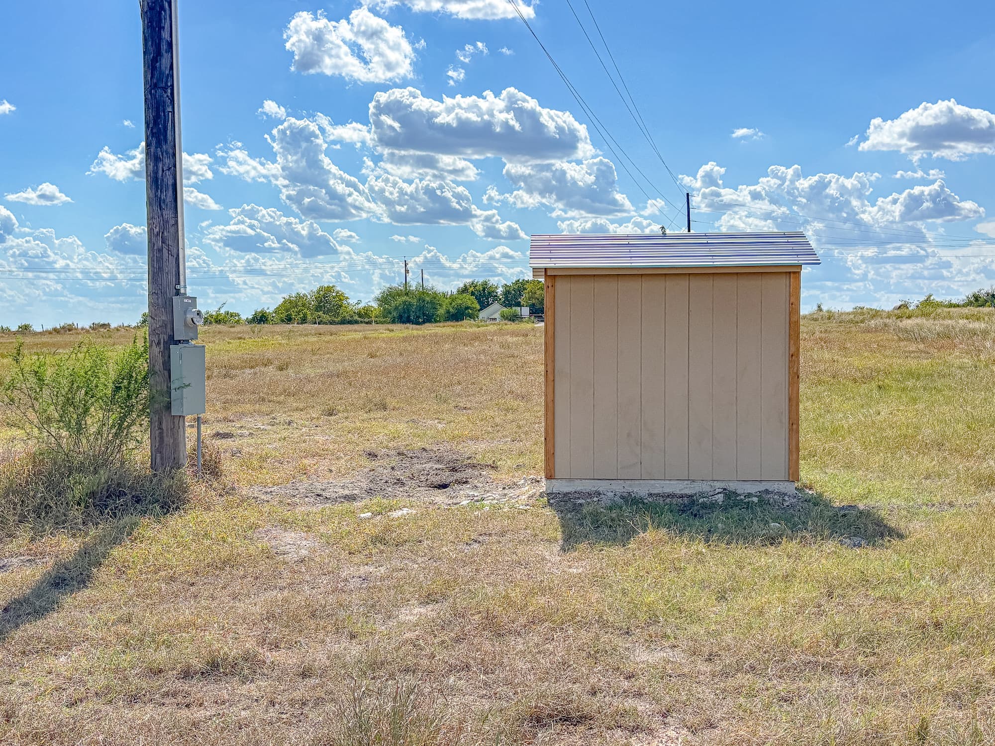 2181 C R 374, Shiner TX 77984 — public listing photo 3