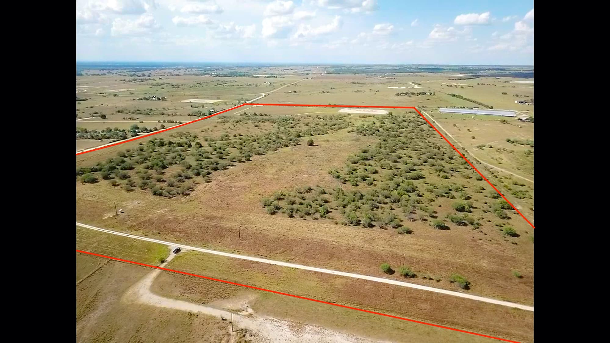 2181 C R 374, Shiner TX 77984 — public listing photo 6