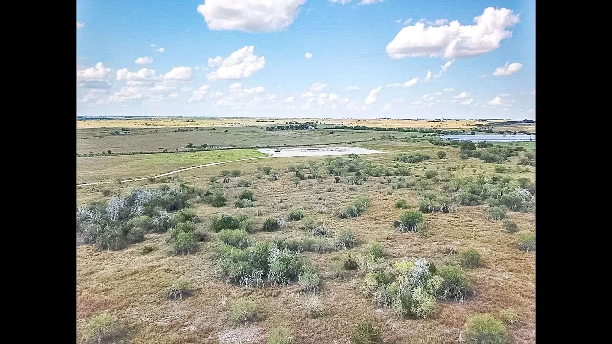 2181 C R 374, Shiner TX 77984 — public listing photo 9