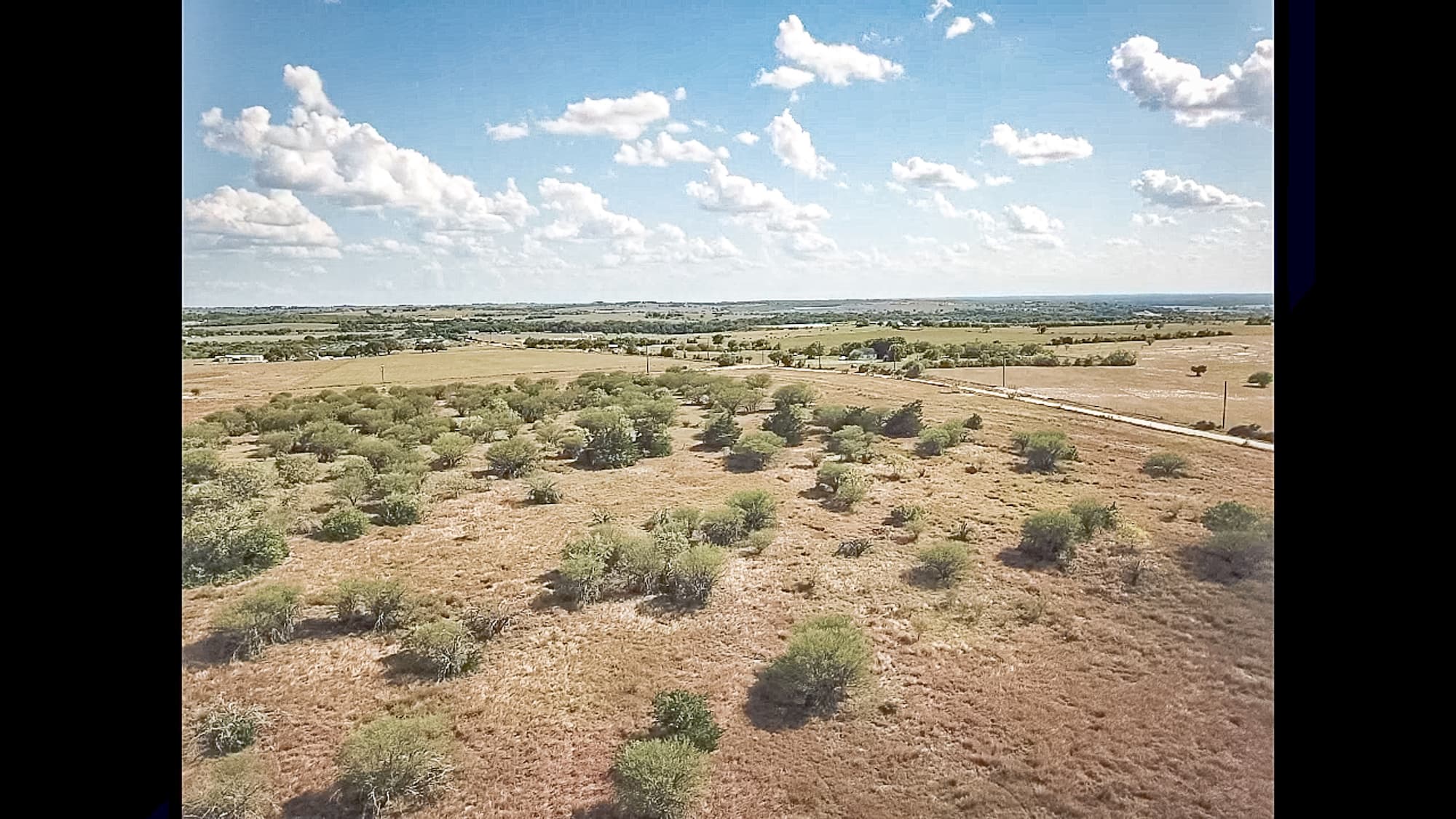 2181 C R 374, Shiner TX 77984 — public listing photo 12