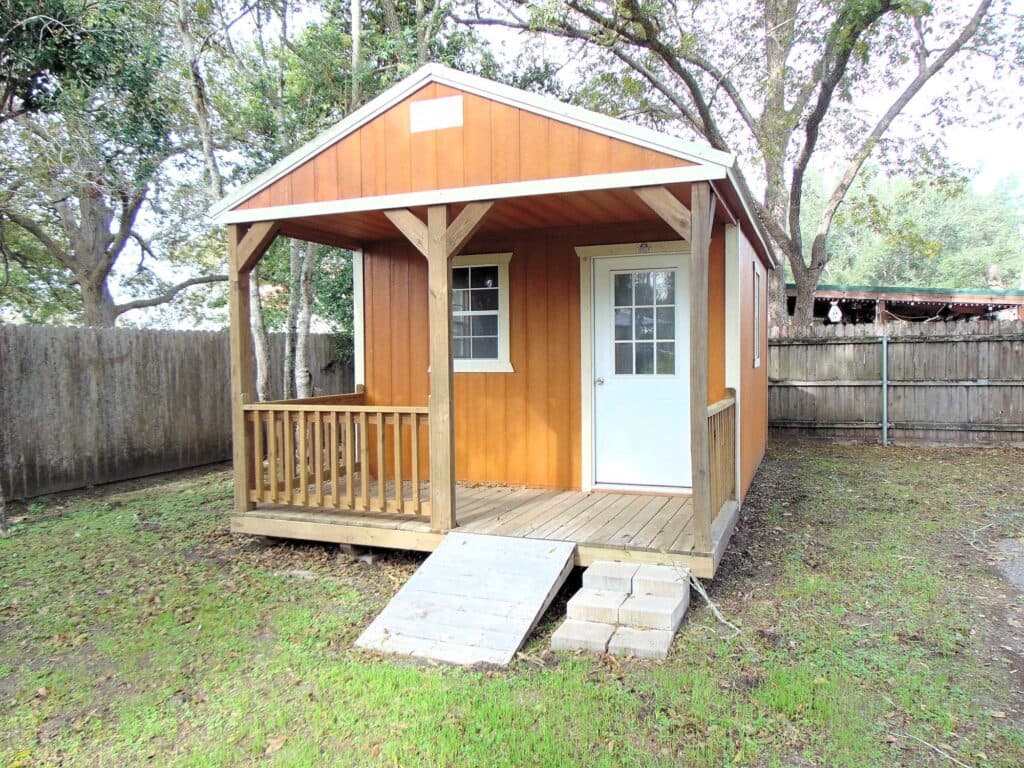306 N Ave G, Shiner — public listing photo 28