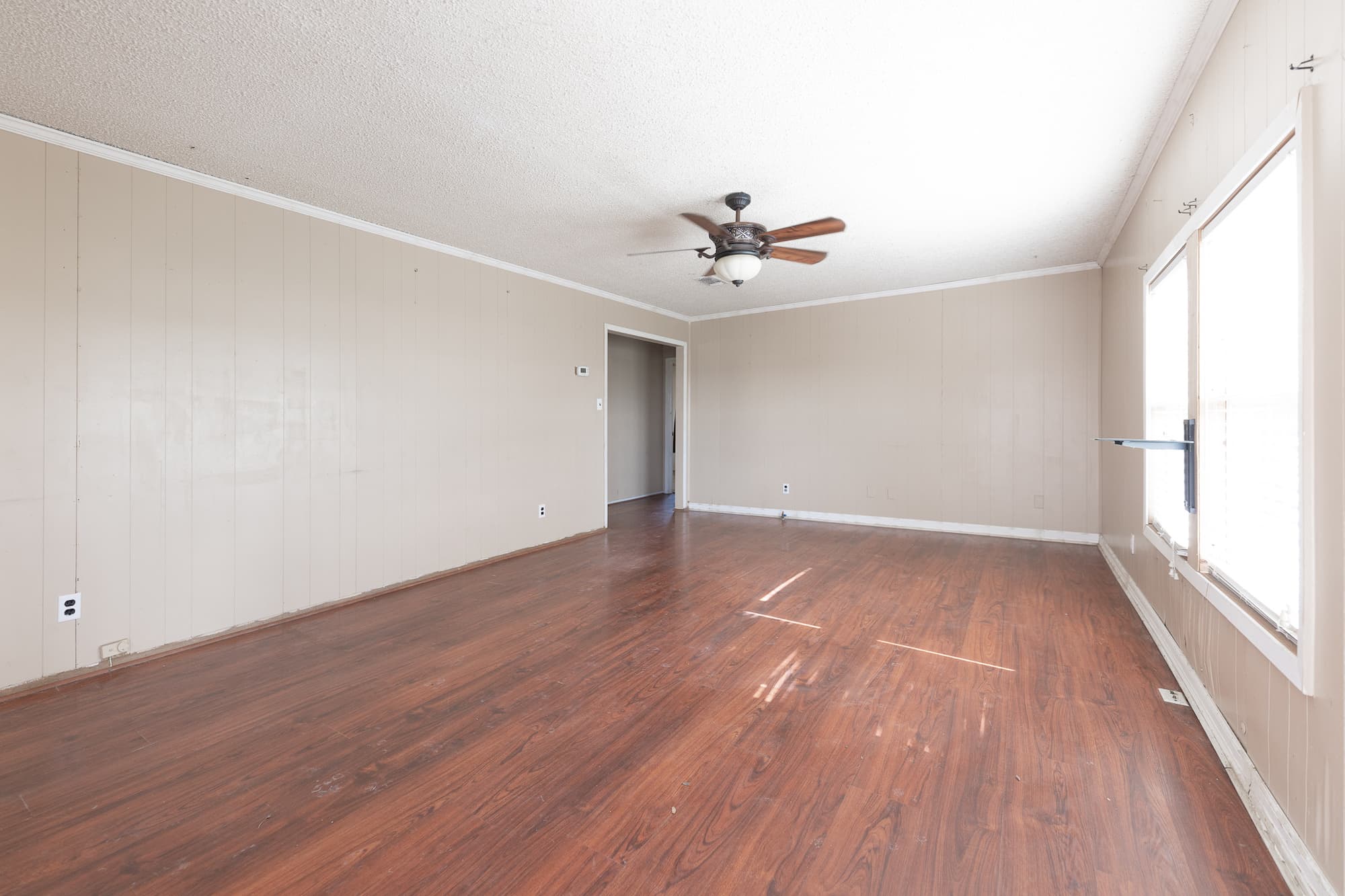 3300 State Highway 95, Shiner, Texas 77984 — public listing photo 9